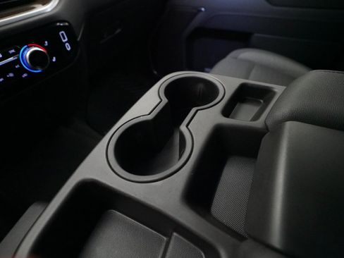 Used 2025 GMC Sierra 1500 Elevation image 16