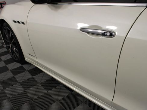 Used 2019 Maserati Ghibli S GranLusso image 29