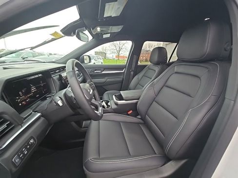 Used 2026 GMC Terrain Elevation w/ Elevation Premium Package image 14