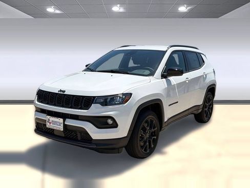 New 2026 Jeep Compass Latitude AWD/4WD image 1