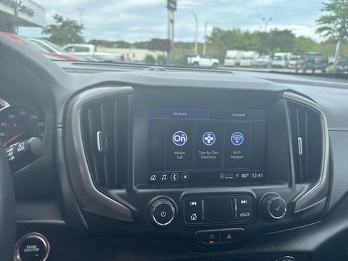 Used 2022 GMC Terrain AT4 w/ Infotainment Package II image 19