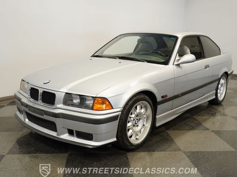 Used 1996 BMW M3 Coupe RWD image 19