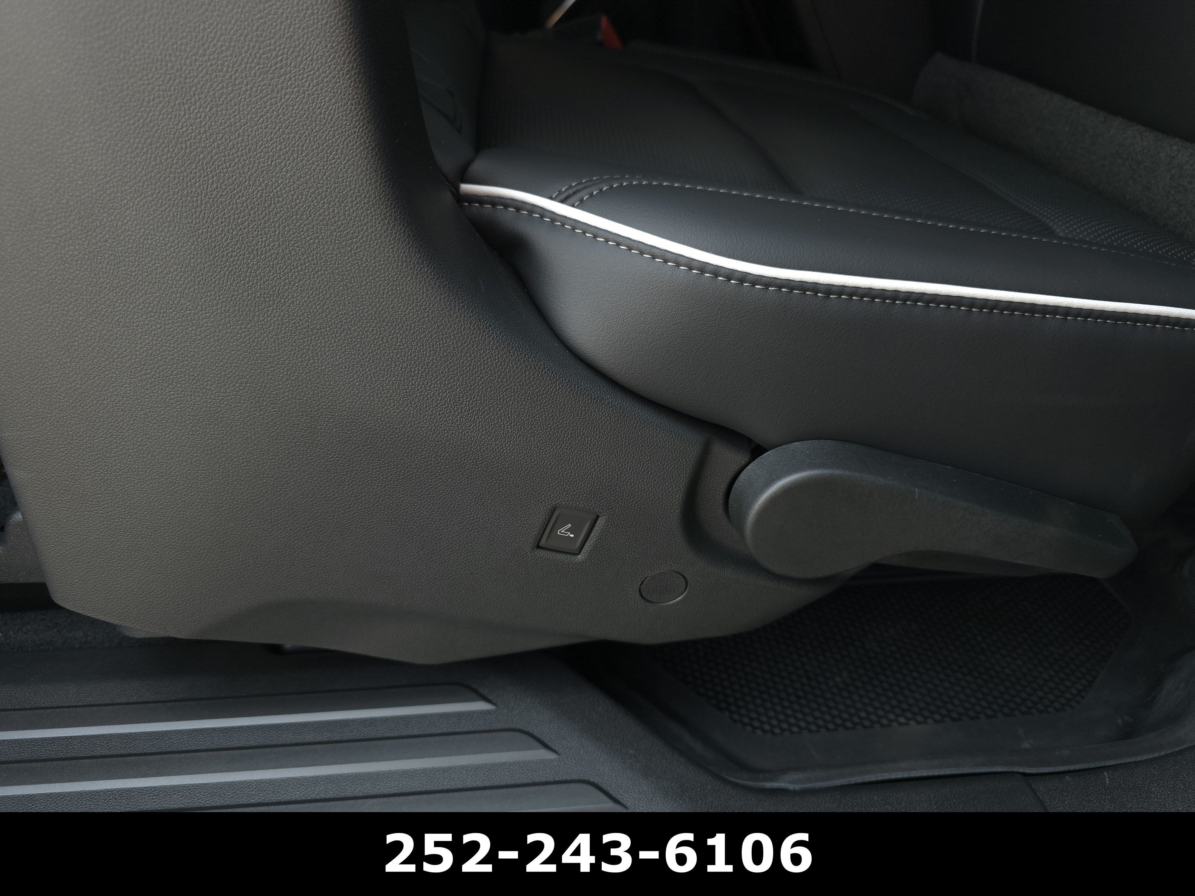 Used 2026 Buick Enclave Avenir w/ Super Cruise Package FWD image 45