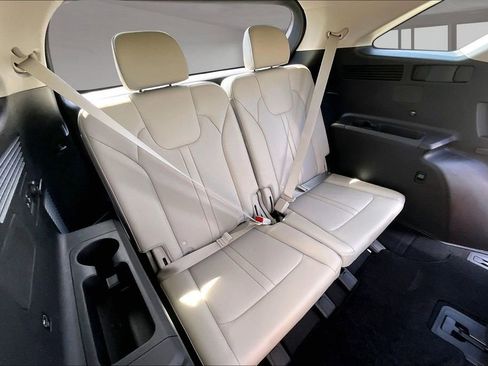 Used 2023 Kia Sorento SX FWD image 24