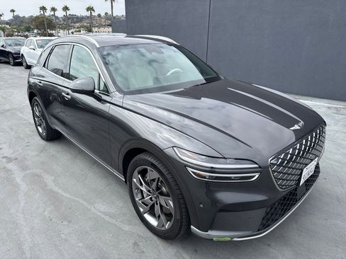 Used 2023 Genesis Electrified GV70 AWD/4WD image 1