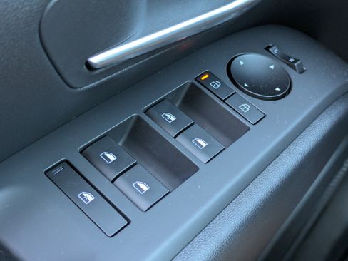 New 2026 Hyundai Tucson Blue SE image 21