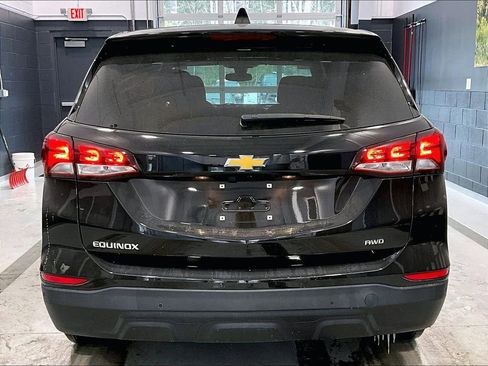 Used 2023 Chevrolet Equinox LS image 5