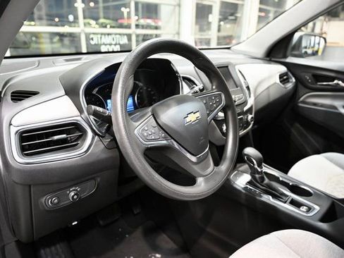 Used 2023 Chevrolet Equinox LT image 18
