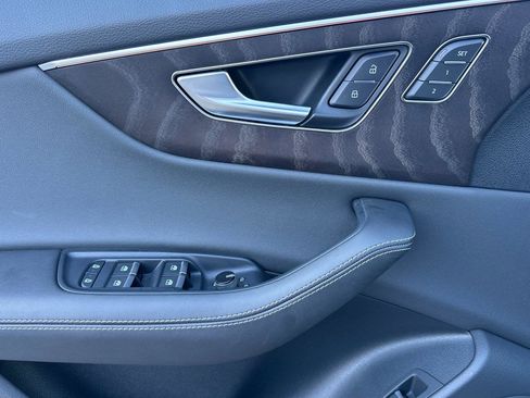 Certified 2023 Audi Q8 Premium Plus w/ Premium Plus Package image 11