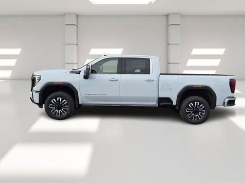New 2026 GMC Sierra 3500 Denali Ultimate AWD/4WD image 2