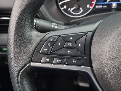 Used 2024 Nissan Sentra SV FWD image 15