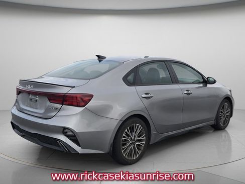 Used 2023 Kia Forte GT-Line w/ GT-Line Premium Package image 6