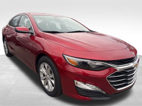 Certified 2025 Chevrolet Malibu LT image 9