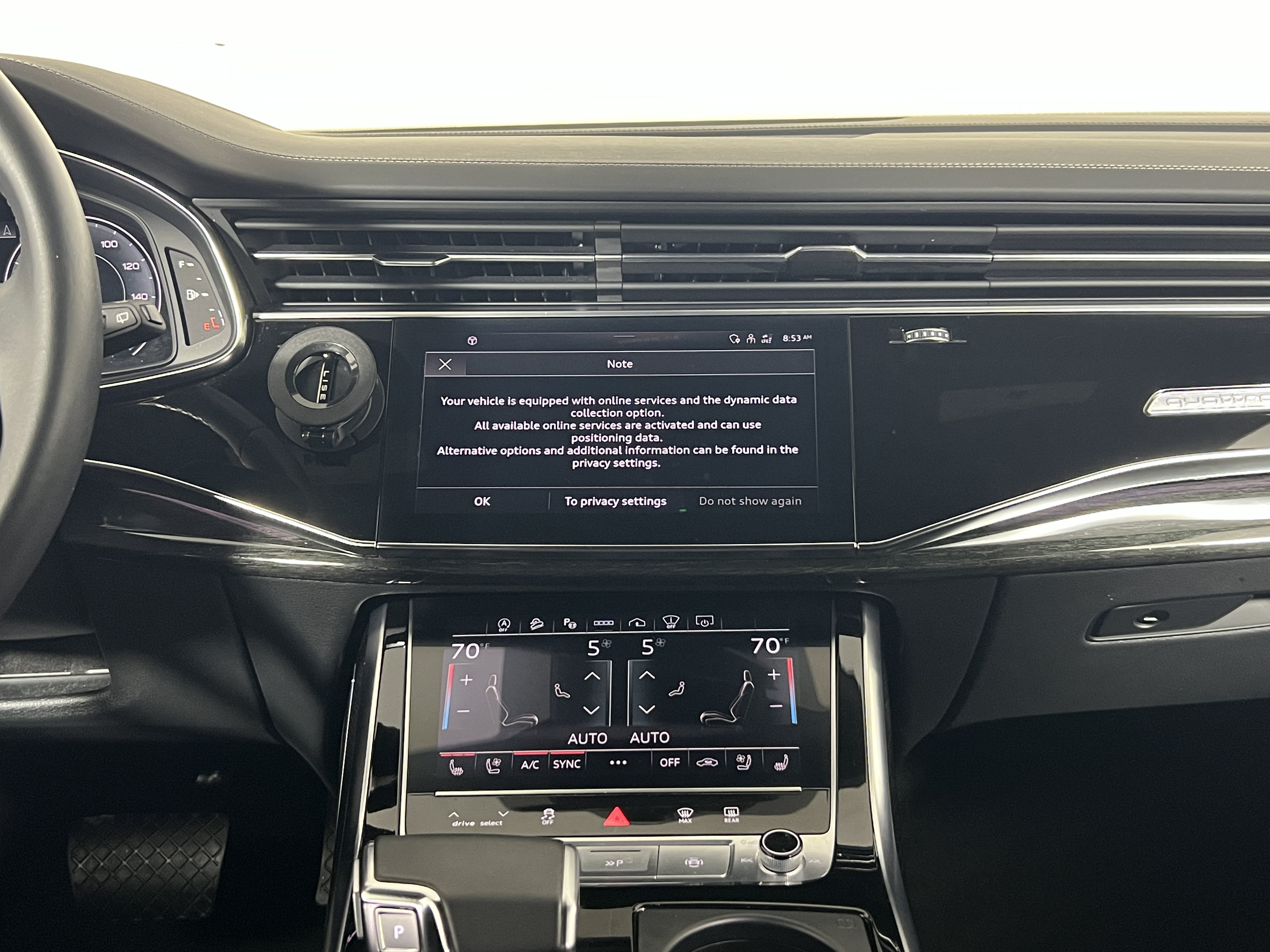 Used 2023 Audi Q8 Prestige AWD/4WD image 17