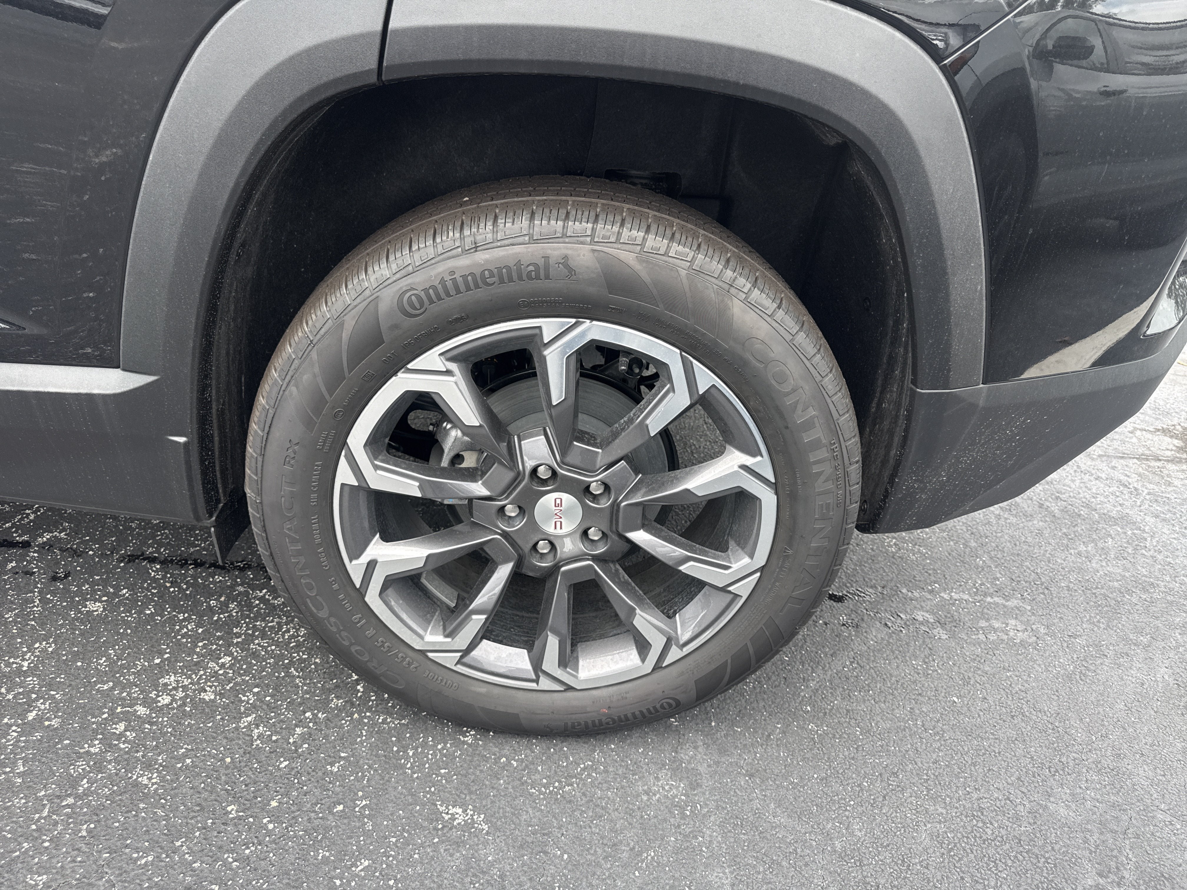 New 2027 GMC Terrain Elevation w/ Elevation Premium Package FWD image 4
