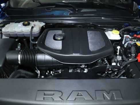 Used 2025 RAM 1500 Laramie w/ Night Edition AWD/4WD image 37
