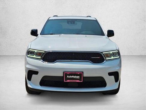 Used 2024 Dodge Durango SXT RWD image 2