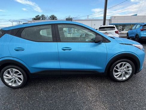 New 2027 Chevrolet Bolt LT w/ Comfort Package image 4