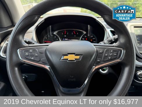 Used 2019 Chevrolet Equinox LT AWD/4WD image 10