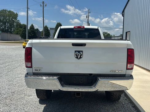 Used 2018 RAM 2500 SLT AWD/4WD image 4