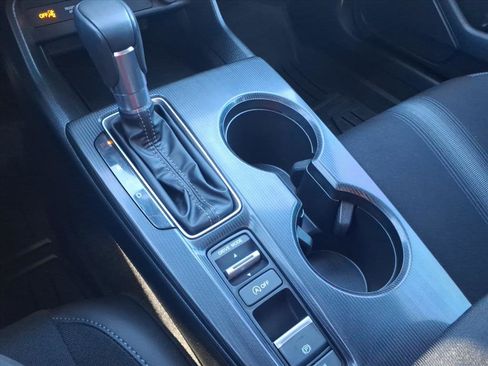 Used 2025 Honda Civic Sport image 23