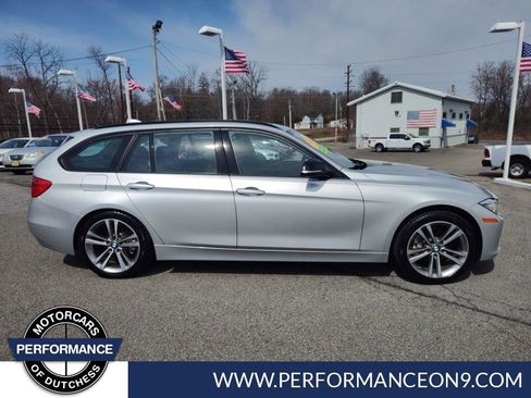 Used 2014 BMW 328i xDrive Wagon w/ Technology Package image 2
