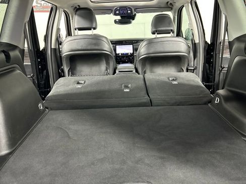 Used 2024 Jeep Grand Cherokee Limited image 22