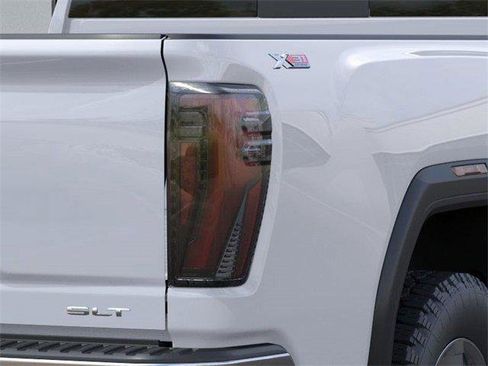 New 2026 GMC Sierra 2500 SLT w/ Texas SLT Premium Package image 11