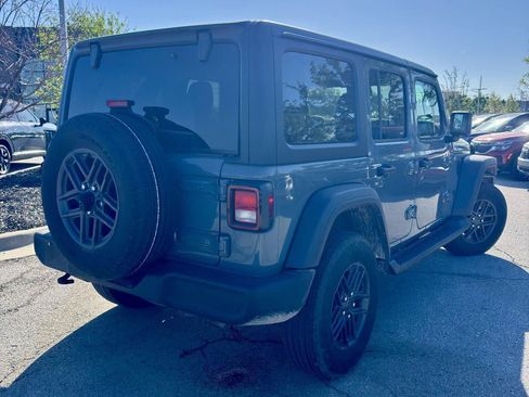 Used 2024 Jeep Wrangler Sport S image 5