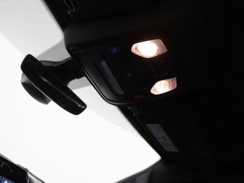 Used 2024 RAM 1500 Lone Star image 18