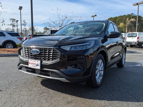 New 2026 Ford Escape Active w/ Active Premium Tech Pack image 8