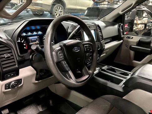 Used 2017 Ford F150 XL w/ Equipment Group 101A Mid image 15