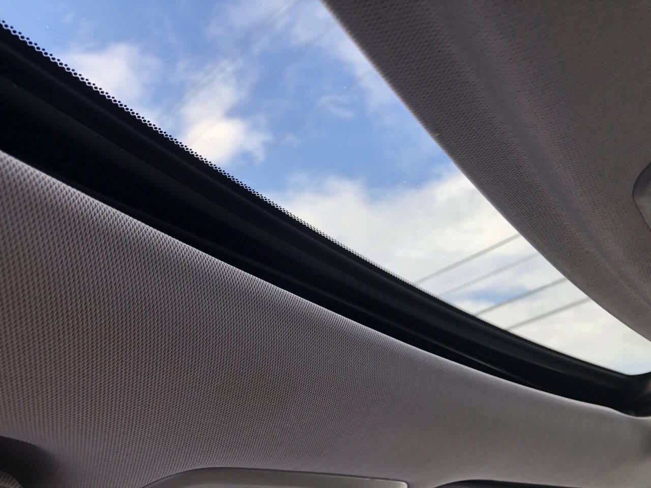 Used 2012 Honda Odyssey EX-L image 23