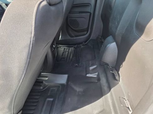 Used 2022 Chevrolet Colorado LT w/ Fleet Safety Package RWD image 34