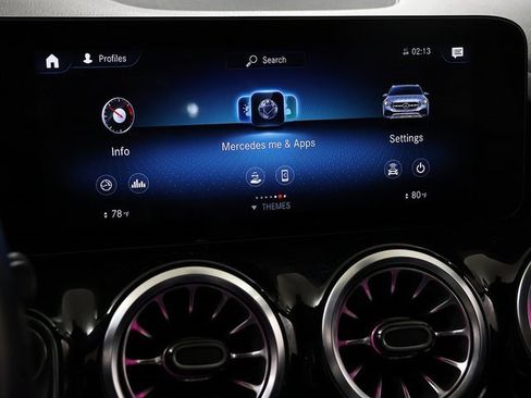 Used 2023 Mercedes-Benz GLA 250 4MATIC image 19