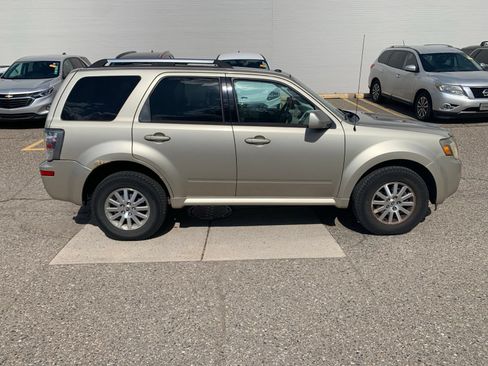 Used 2010 Mercury Mariner Premier FWD image 3