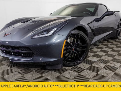 Used 2017 Chevrolet Corvette Stingray Coupe w/ Carbon Flash Badge Package RWD image 2