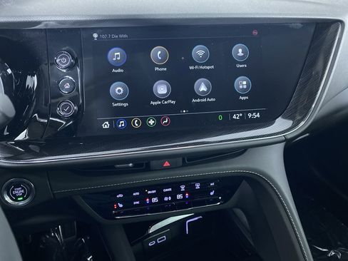 Certified 2023 Buick Envision Essence w/ Sport Touring Package image 5