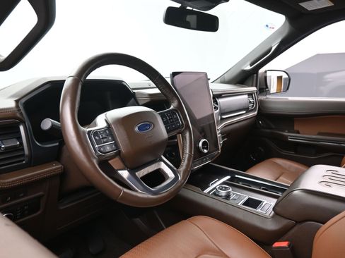 Used 2023 Ford Expedition King Ranch image 17