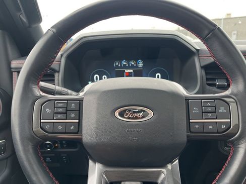 Used 2023 Ford Expedition Max Limited image 19