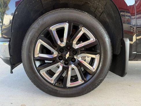 Used 2019 Chevrolet Silverado 1500 LT w/ Texas Edition image 12