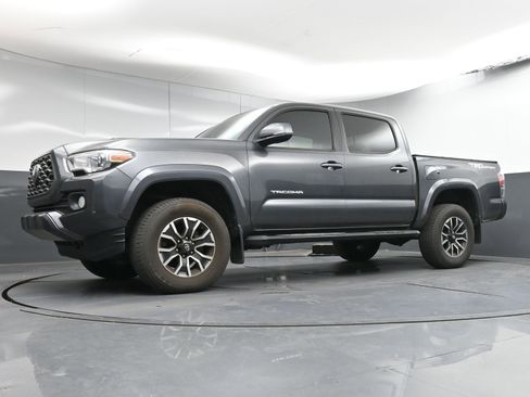 Used 2020 Toyota Tacoma TRD Sport image 22