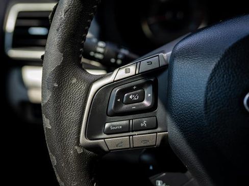 Used 2016 Subaru Forester 2.5i Limited image 32