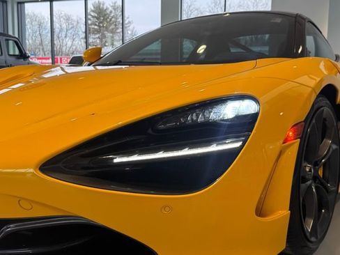 Used 2019 McLaren 720S Performance image 16