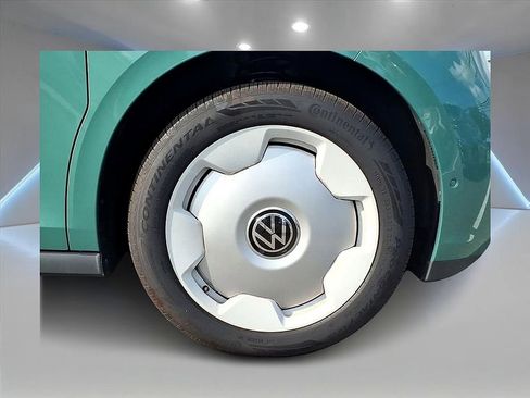 New 2025 Volkswagen ID. Buzz 1st Edition image 6
