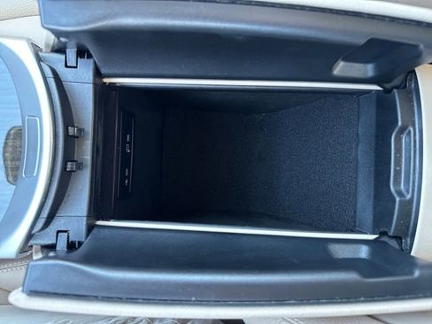 Used 2022 Mercedes-Benz GLC 300 image 30