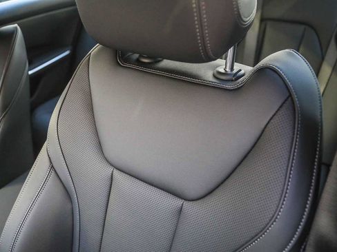 New 2026 BMW 330i Sedan w/ Convenience Package image 21