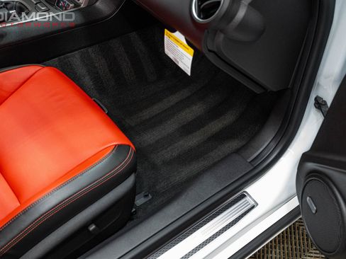 Used 2010 Chevrolet Camaro SS w/ LPO, Ground Effects Package image 87