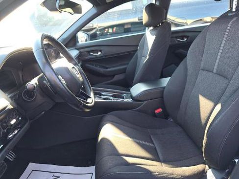 Used 2024 Honda Accord Sport image 6