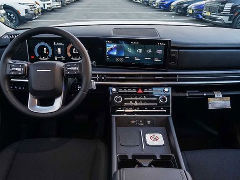 New 2026 Hyundai Santa Fe SE image 13